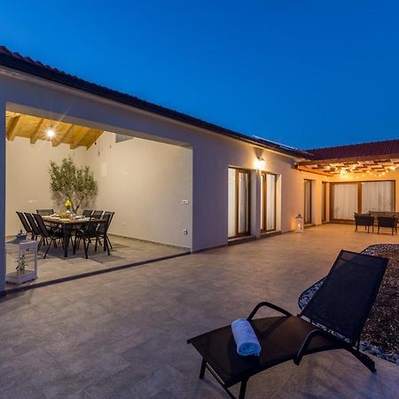 Villa Mamma Mia Kaštela Esterno foto
